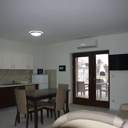 Vila Lexus Velky Meder Exterior photo