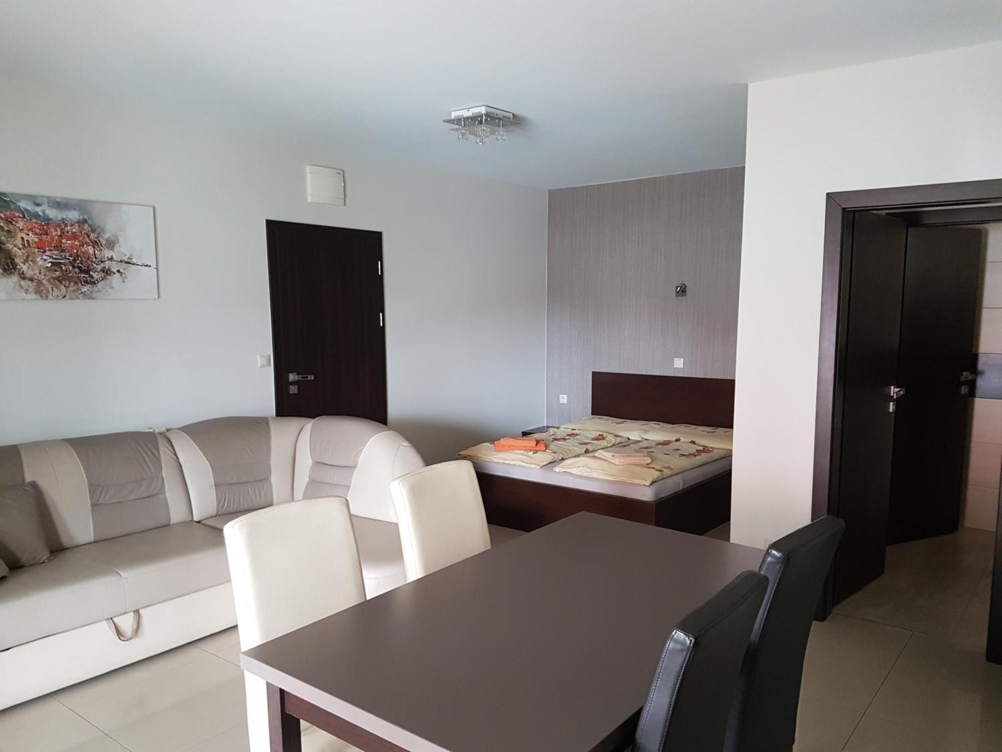 Lexus Apartment Veľký Meder