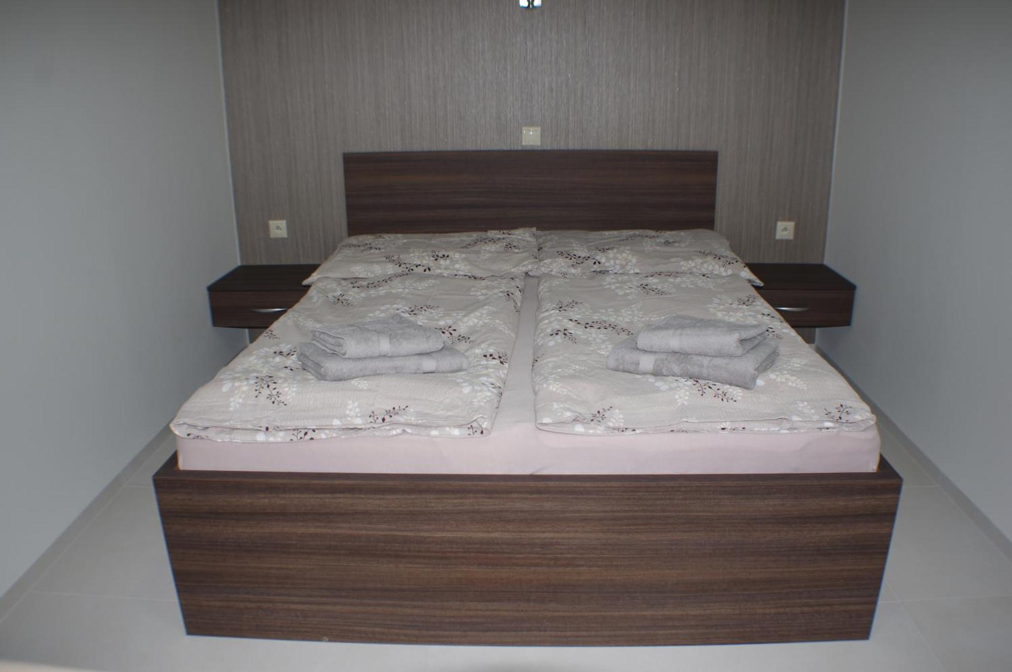 Lexus Apartment *